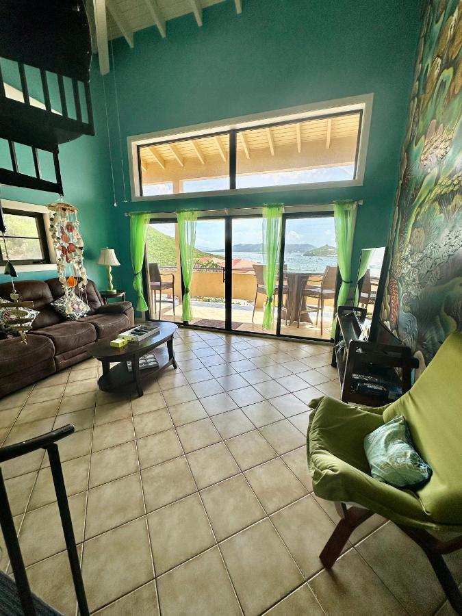 Villa Harbor View 2Bed 1Bath Loft In Downtown Red Hook! East End  Exterior foto